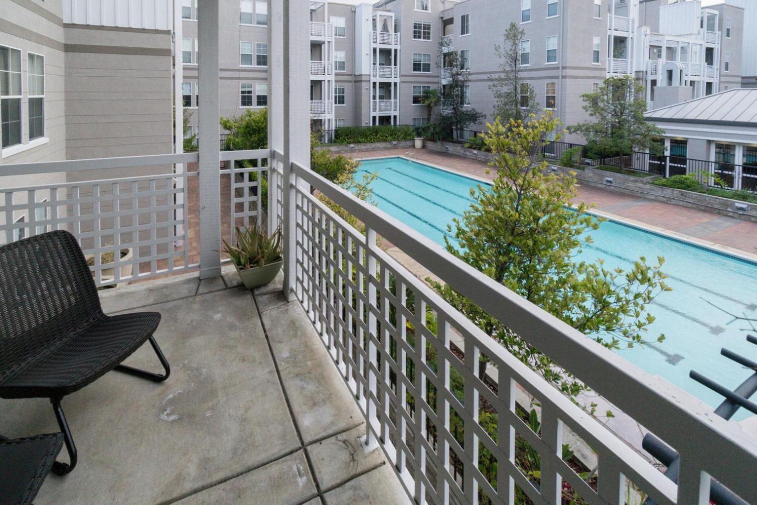 2br W Balcony Nr Mall Eateries Sfo-1601 * Santa Clara